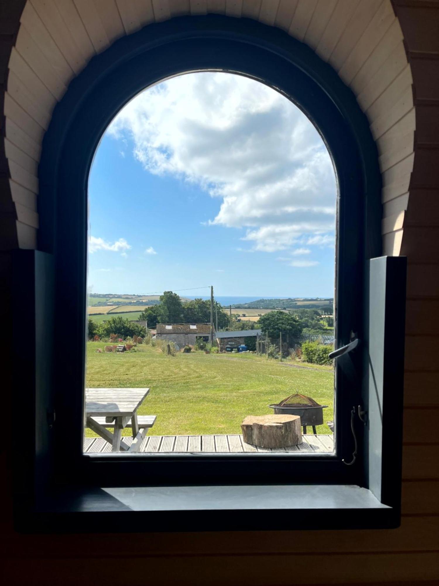 The Pasty - Lydcott Glamping Lägenhet Looe Exteriör bild
