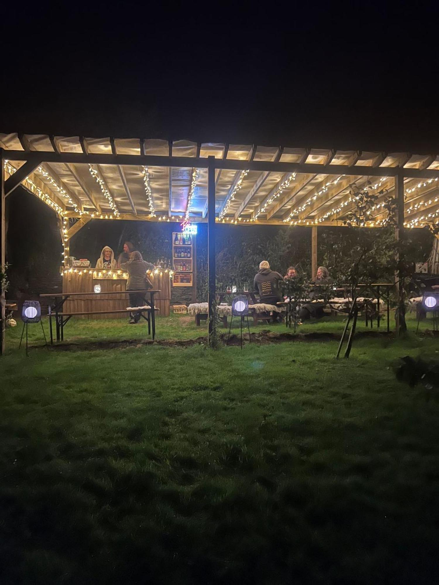 The Pasty - Lydcott Glamping Lägenhet Looe Exteriör bild